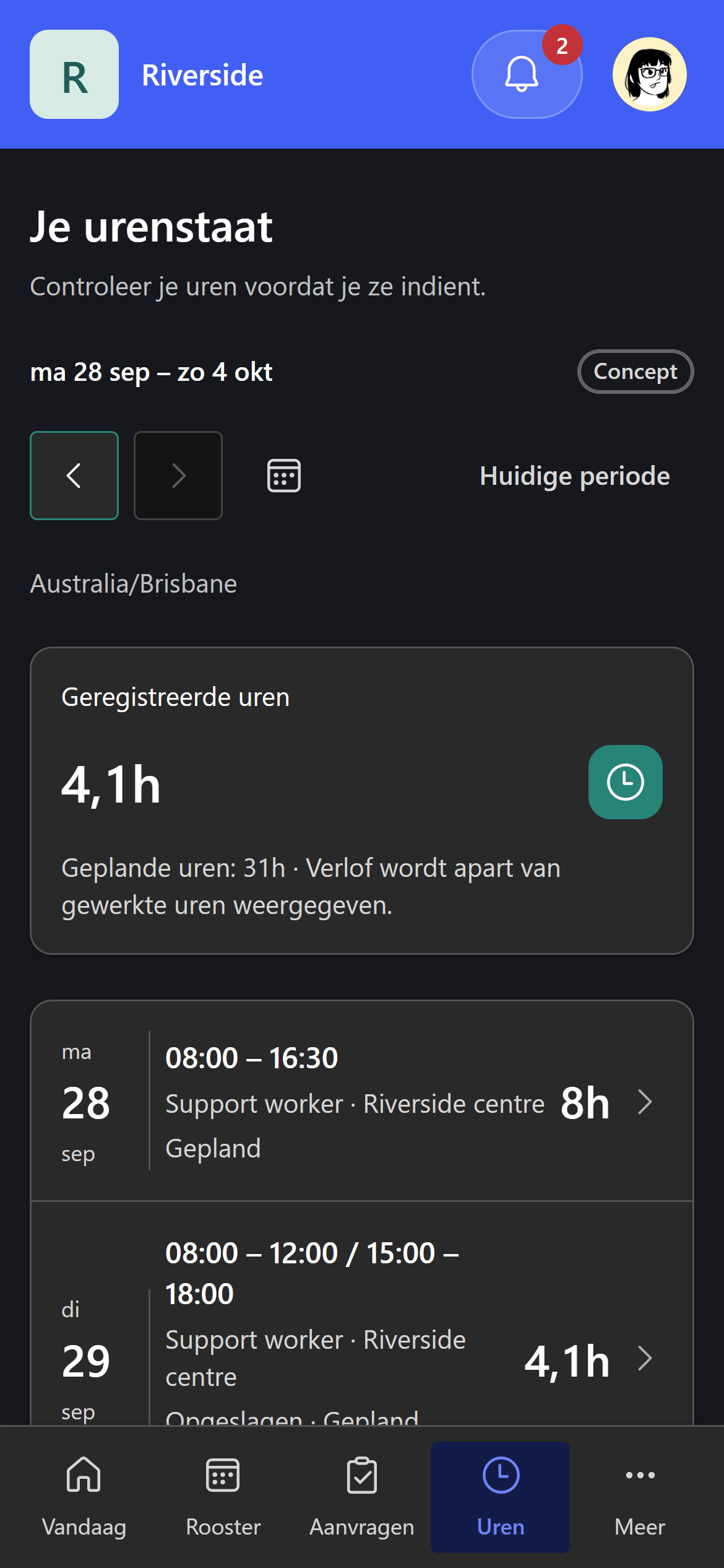 Chrona Workforce Mobile in Dutch, dark mode: the timesheet with 4.1 hours recorded and the week’s planned shifts